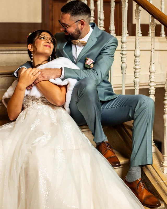La tendresse, le langage secret des âmes qui se comprennent sans un mot ✨

#ceremoniecivile #photographedemariage #photodecouple #seancephotocouple #photographedijon #photographebourgogne #dijonnais #semarier #mariagesnet